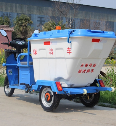 成都环卫神器 电动三轮保洁车助力清洁城市焕然一新